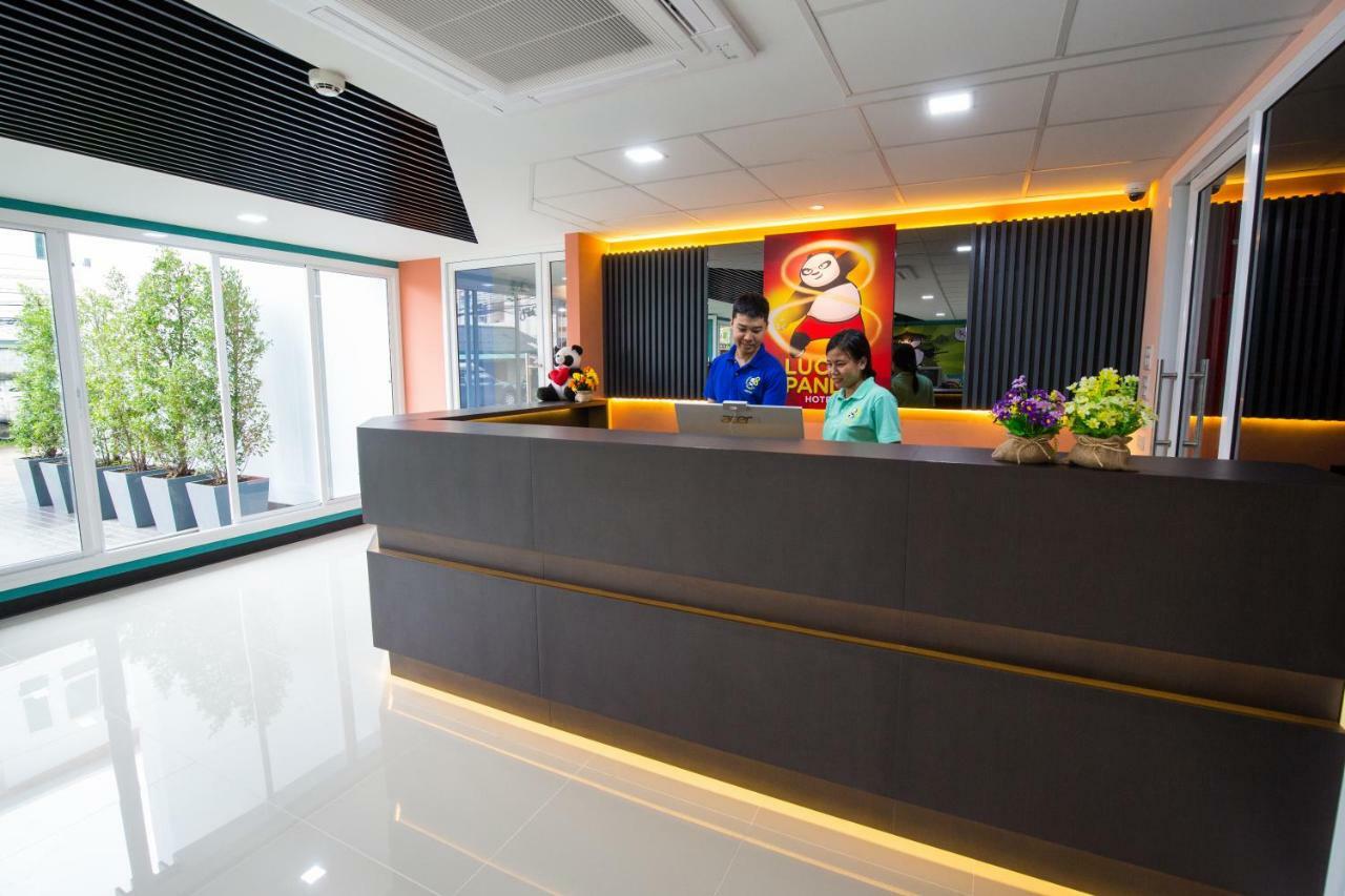 โรงแรมลัคกี้แพนด้า เชียงใหม่ ภายนอก รูปภาพ